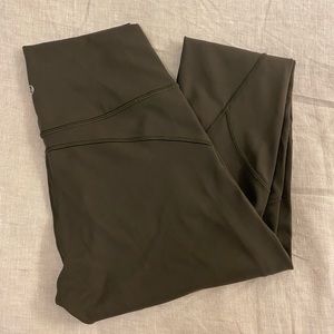 In Movement Tight 25” Size 6